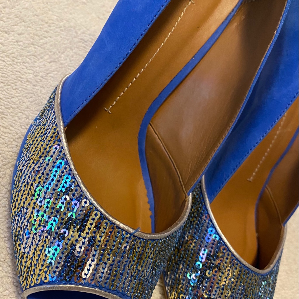 Almost Brand New Stylish Wedges By Shoe Stock  Box 49